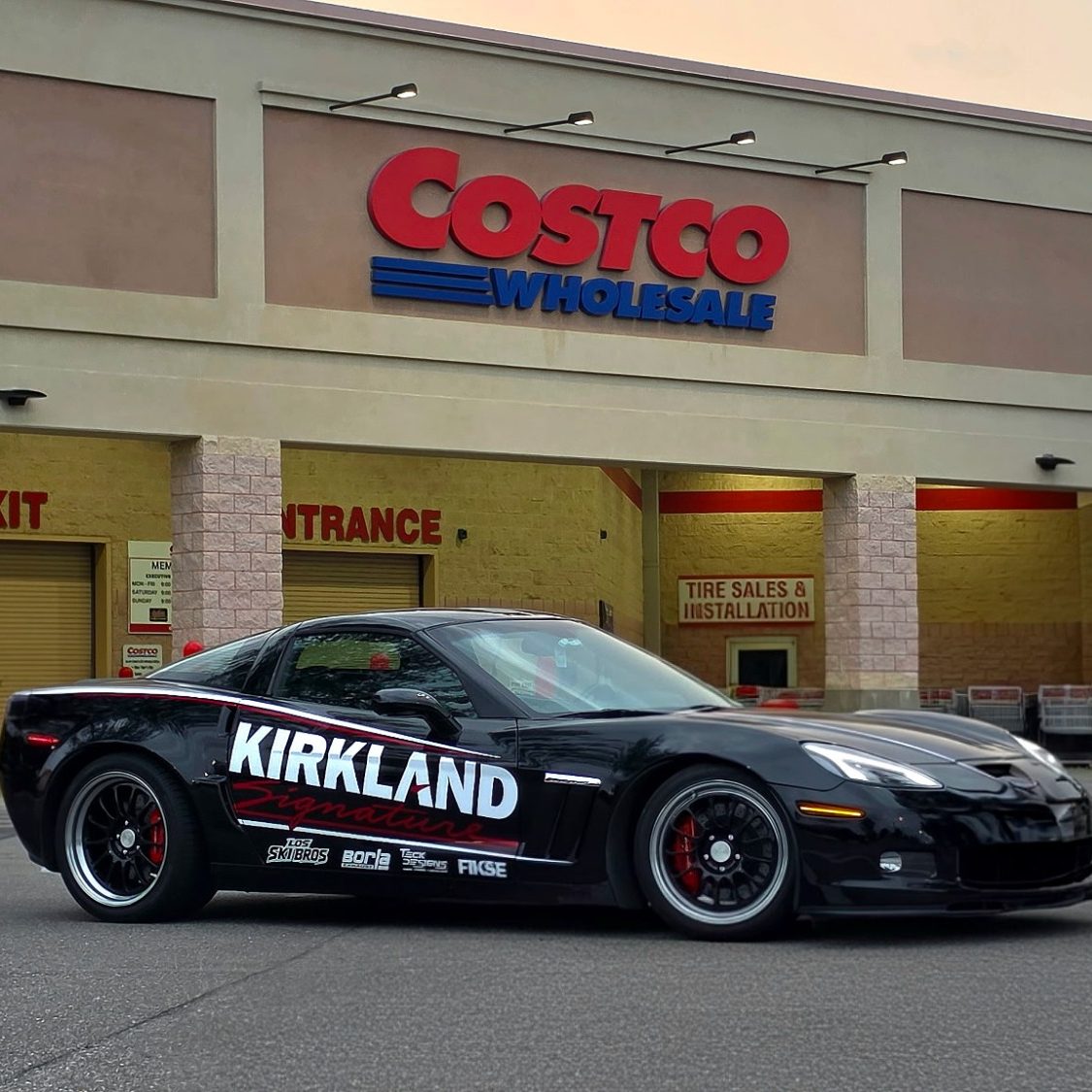Custom Race Livery Design • Print • Installation Custom Race Livery
Design • Print • Installation
